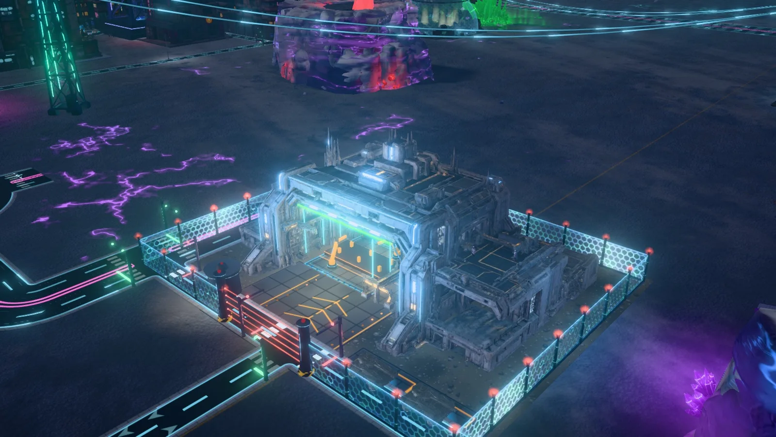 Die Waffenfabrik mit Wabenzaun und Lasergitter am Tor